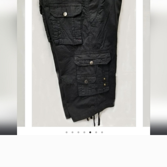 4 pair of cargo shorts 60.00 - Picture 3 of 8